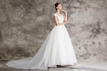 Brautkleid  B170589